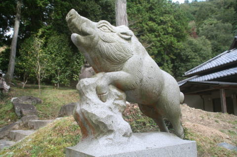 狛いのしし